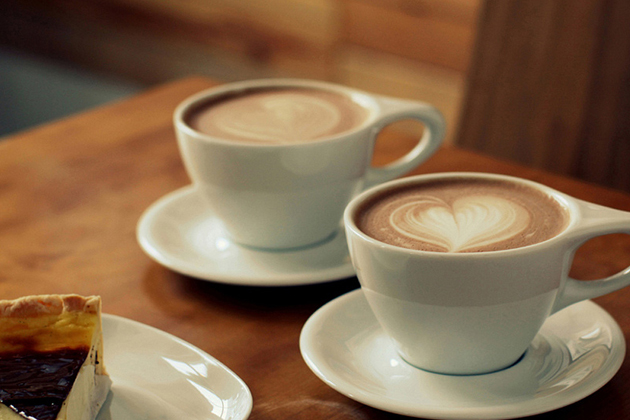 �o��n�Łu�p�\�R�������āv�Ƃ��肢����Z�t���֌W�ɂȂ����̌��k