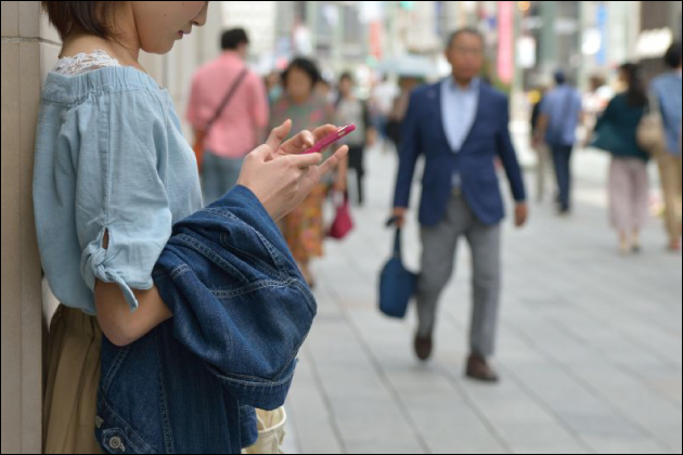 �o��n�Łu�p�\�R�������āv�Ƃ��肢����Z�t���֌W�ɂȂ����̌��k