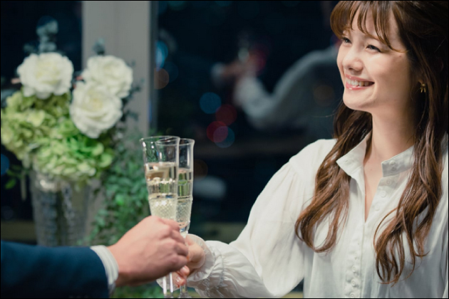 �V���K�[�_�f�B�b�u���͓I�ȏ����v�Ɓu���������j���v�̃}�b�`���O�T�[�r�X